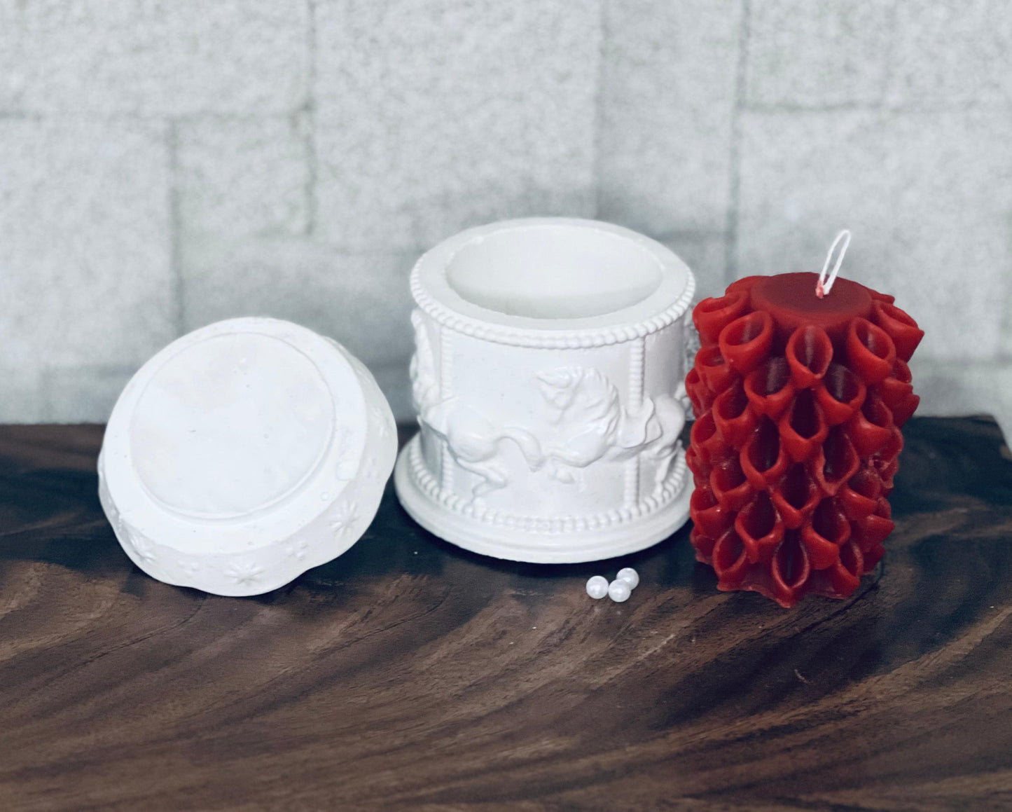 Deya Pillar Candle